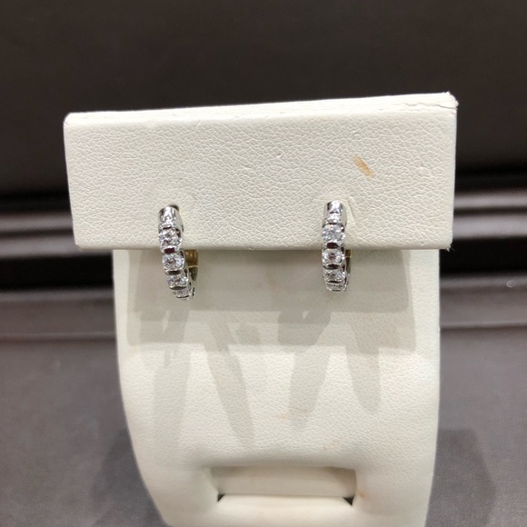 1/2 Carat 14KTT Diamond Bar-Set Hoop earrings